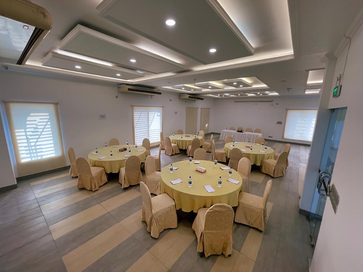 Nascent Gardenia Residence Dhaka Buitenkant foto